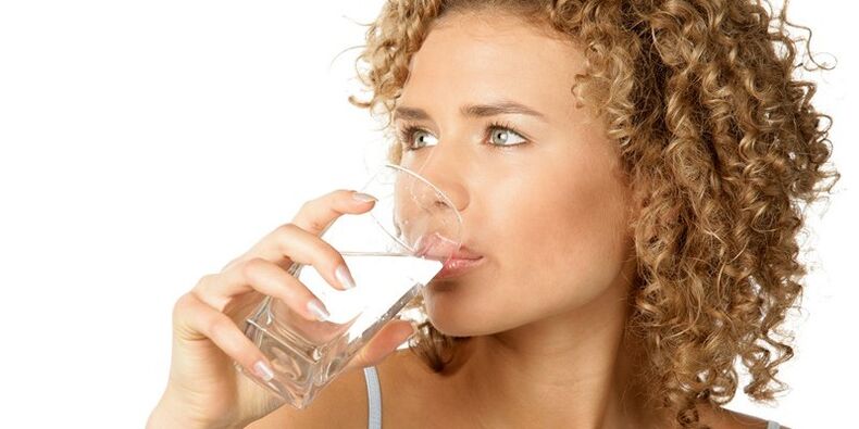 Joogidieedil tuleb tarbida 1, 5 liitrit puhastatud vett, lisaks muid vedelikke